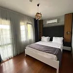 Hotel Rodis