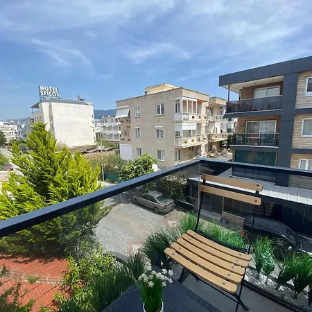 מלון Rodis גומולדור